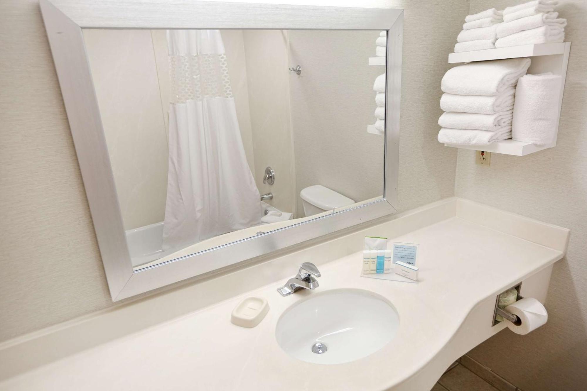 Hampton Inn & Suites Chincoteague-Waterfront, Va Екстериор снимка